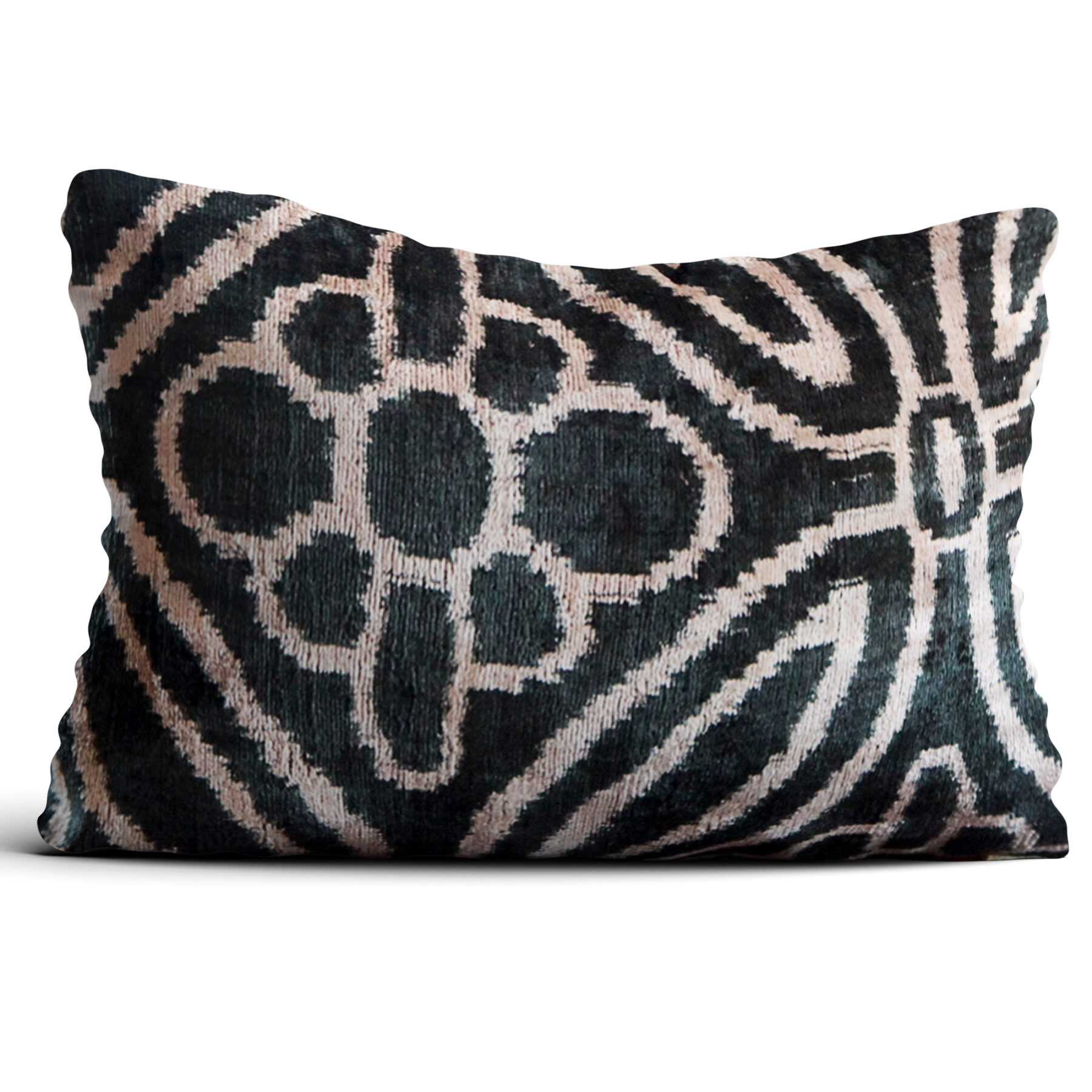 4083-silk-velvet-pillow