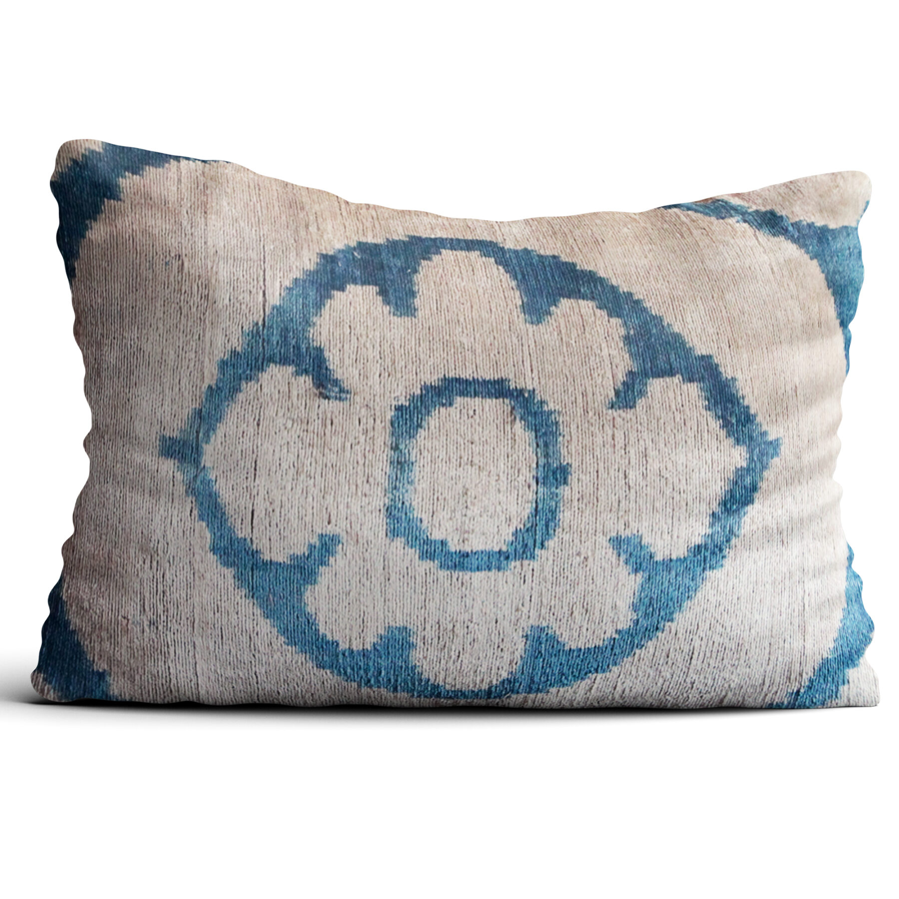 5584-silk-velvet-pillow