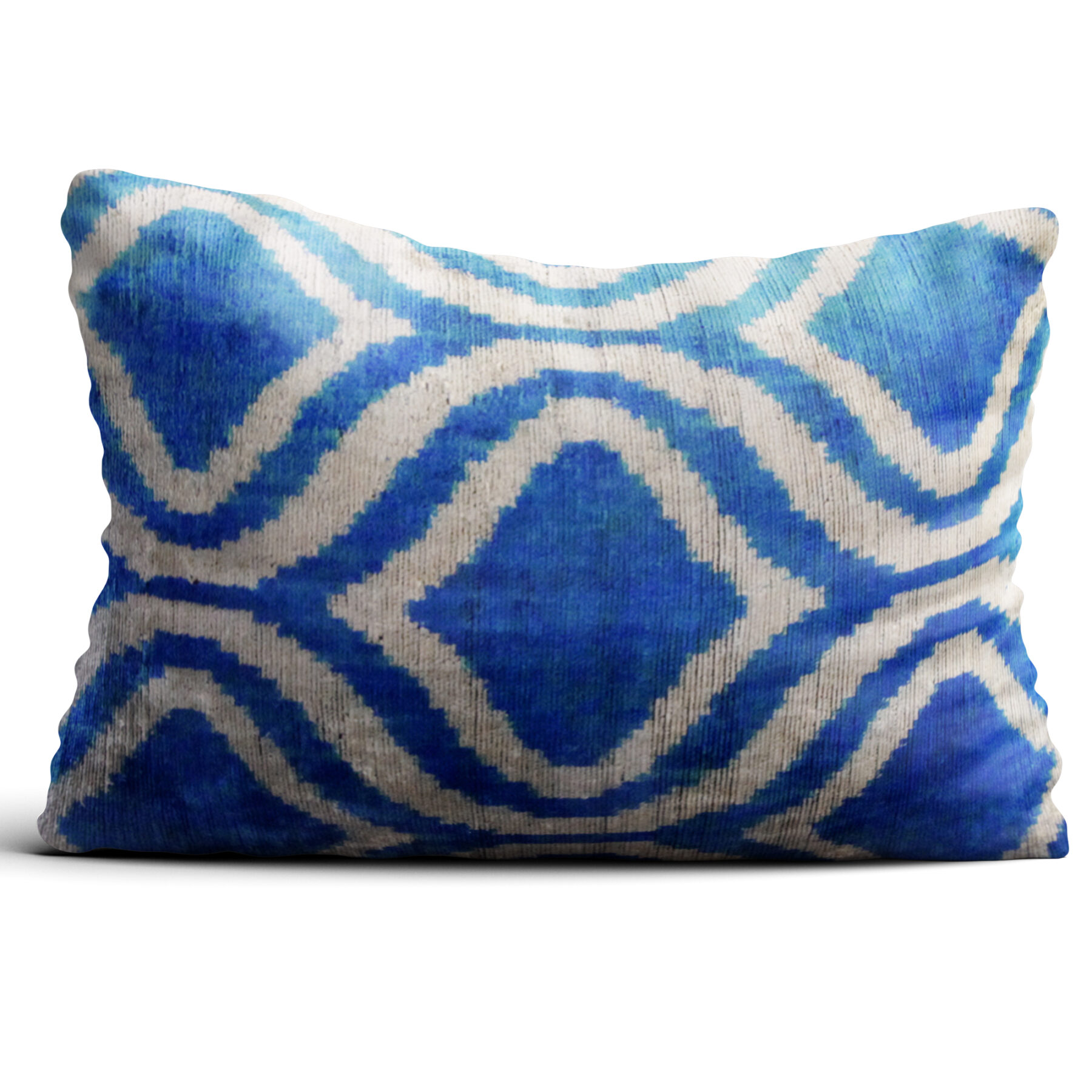 8222-silk-velvet-pillow