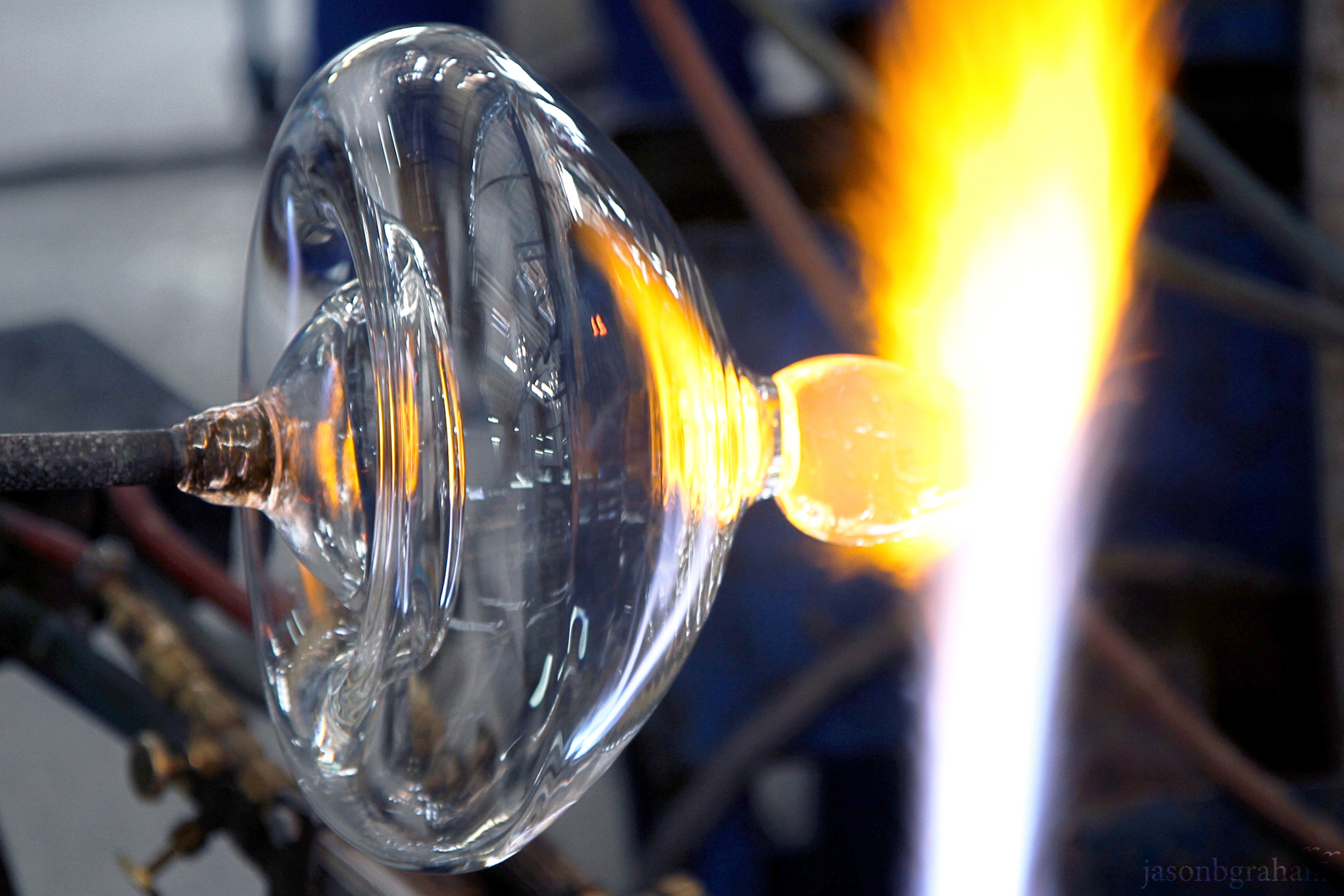 mouthblown-glass-2348