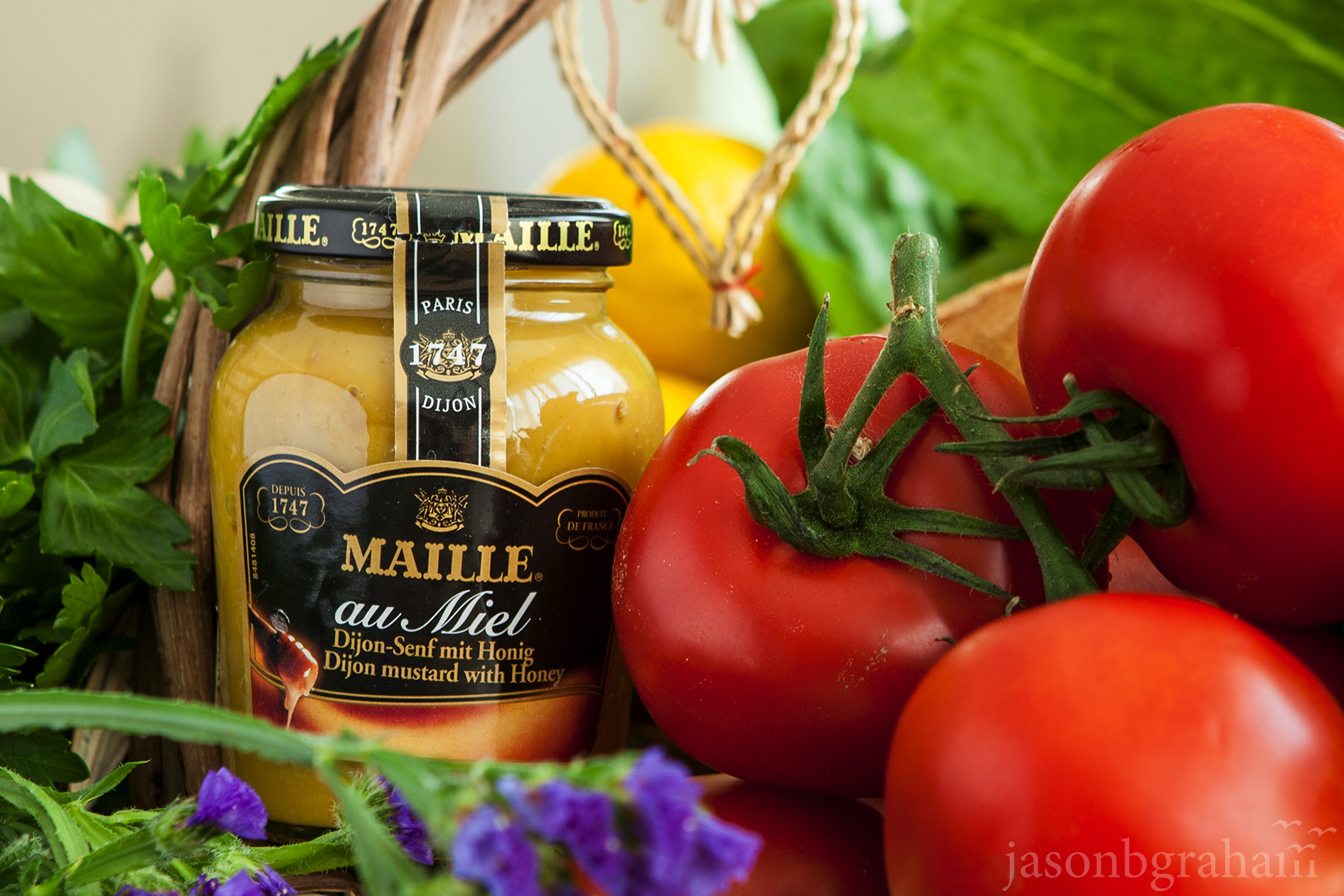 maille-miel-with-tomatoes