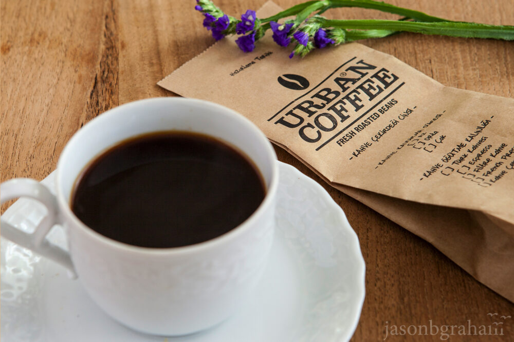 urban-coffee-packaging-lifestyle