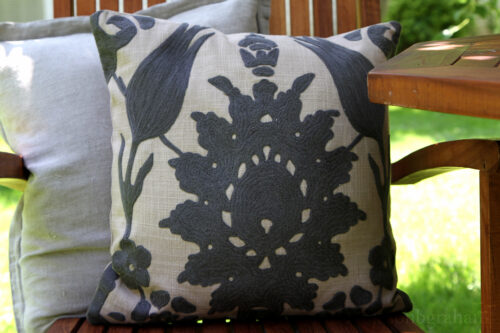 RH2-0001-TT-embroidered-pillow-1