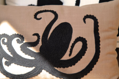 RH2-0003-SC-embroidered-pillow-1