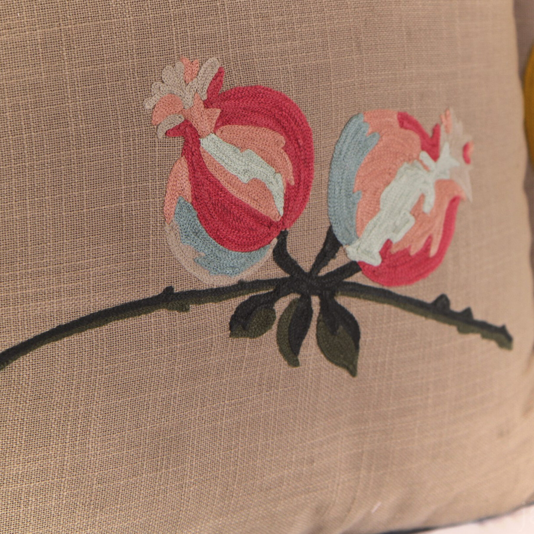 RH2-0004-FF-embroidered-pillow-square