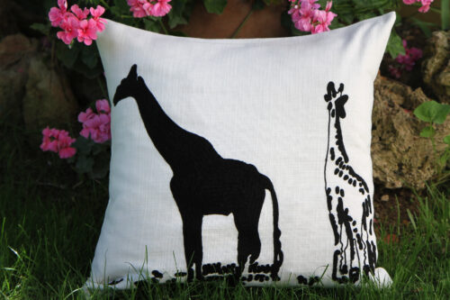 RH2-0006-MS-embroidered-pillow-2