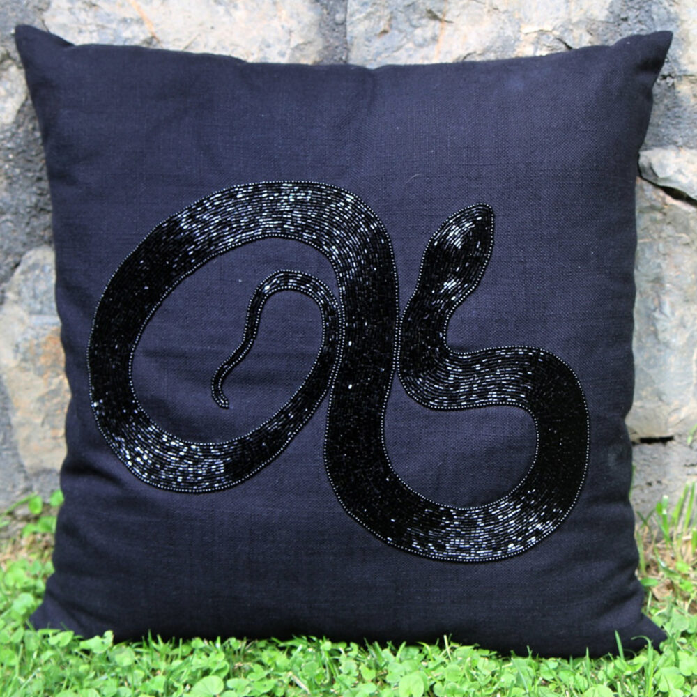 RH2-0007-GS-beaded-pillow-square