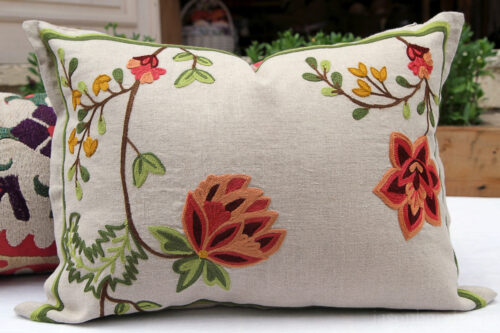 RH2-0009-FF-embroidered-pillow-1