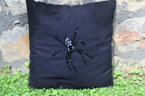 RH2-0009-GS-beaded-pillow-2
