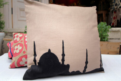 RH2-0009-WT-embroidered-pillow-3
