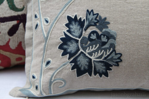 RH2-0010-FF-embroidered-pillow-2