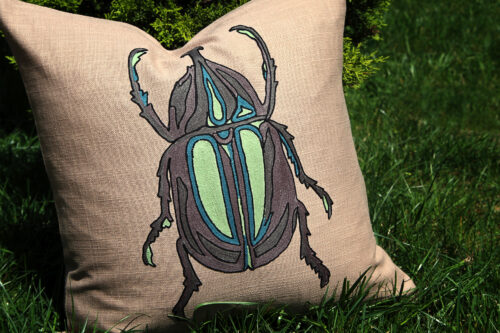 RH2-0011-GS-embroidered-pillow-1