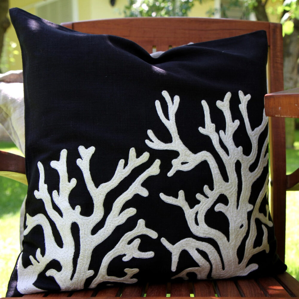 RH2-0019-SC-embroidered-pillow-square