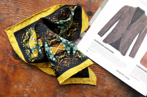 0004-printed-silk-pocket-square-magazine