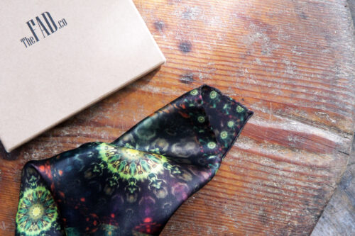 0006-printed-silk-pocket-square-gift-box