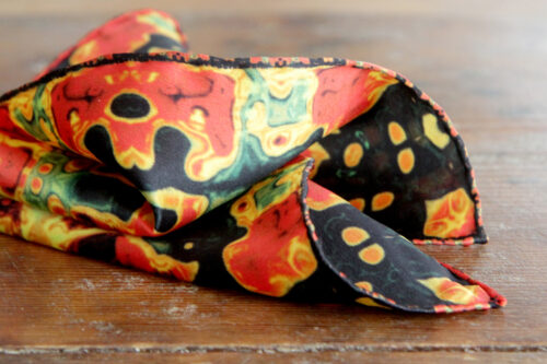 0008-printed-silk-pocket-square-close-up