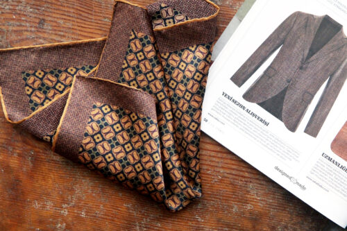 0012-printed-silk-pocket-square-magazine