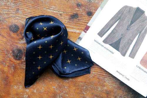 0013-printed-silk-pocket-square-magazine