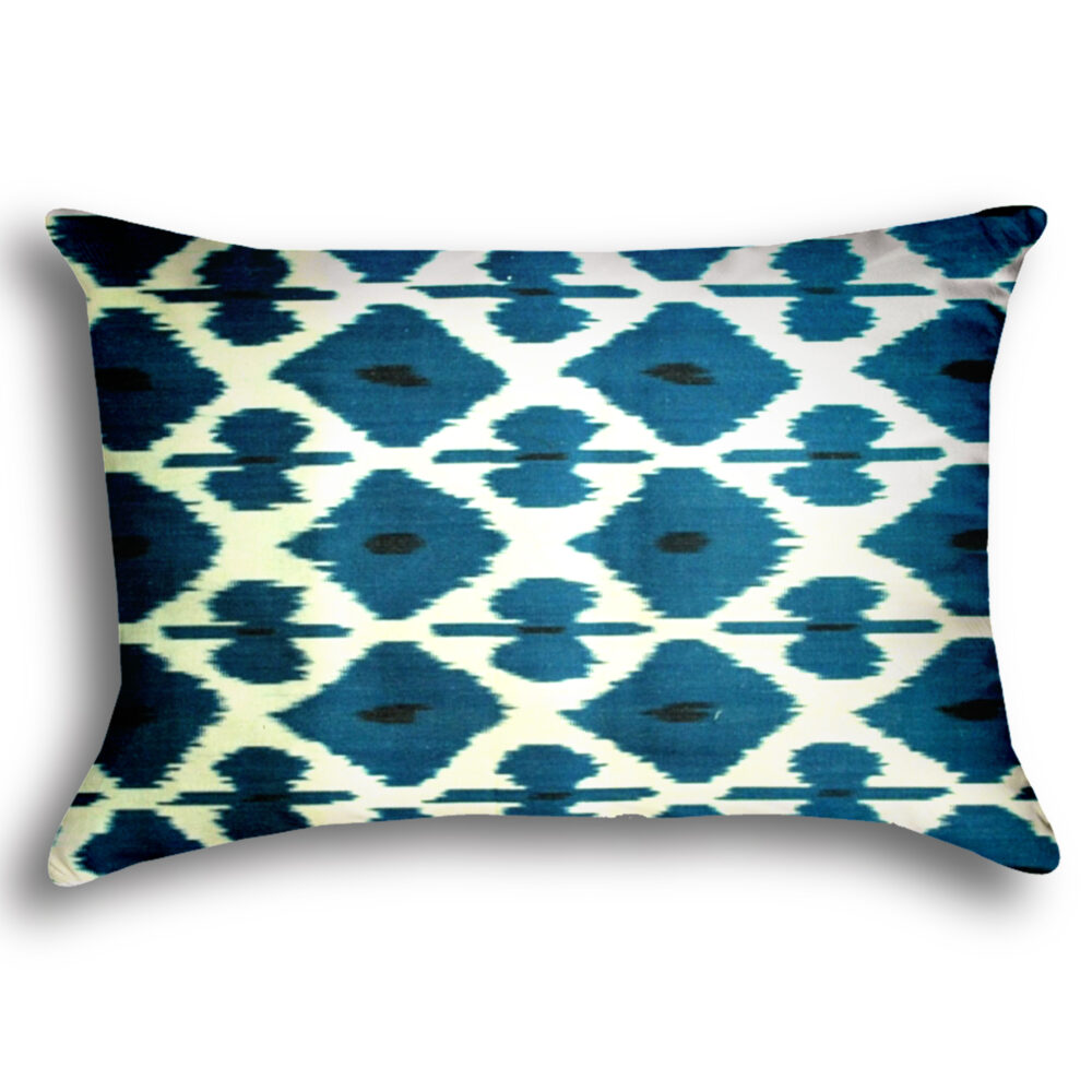 big-chefs-cafe-and-brasserie-silk-ikat-pillow-0020-square