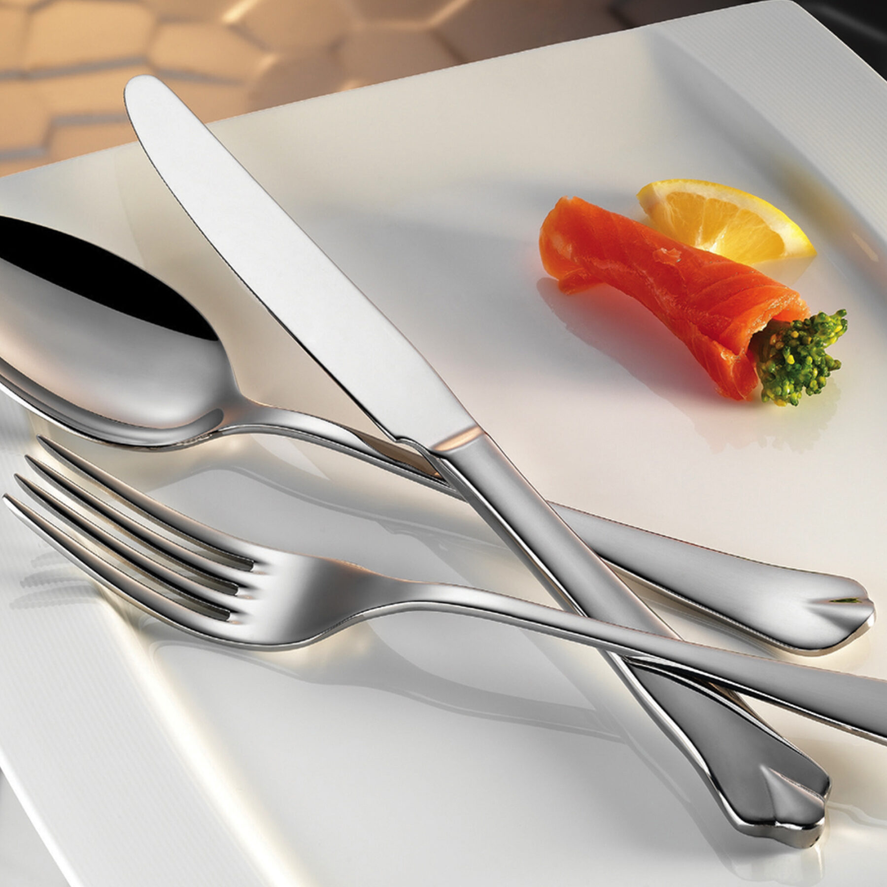 mirador-flatware-collection-lifestyle