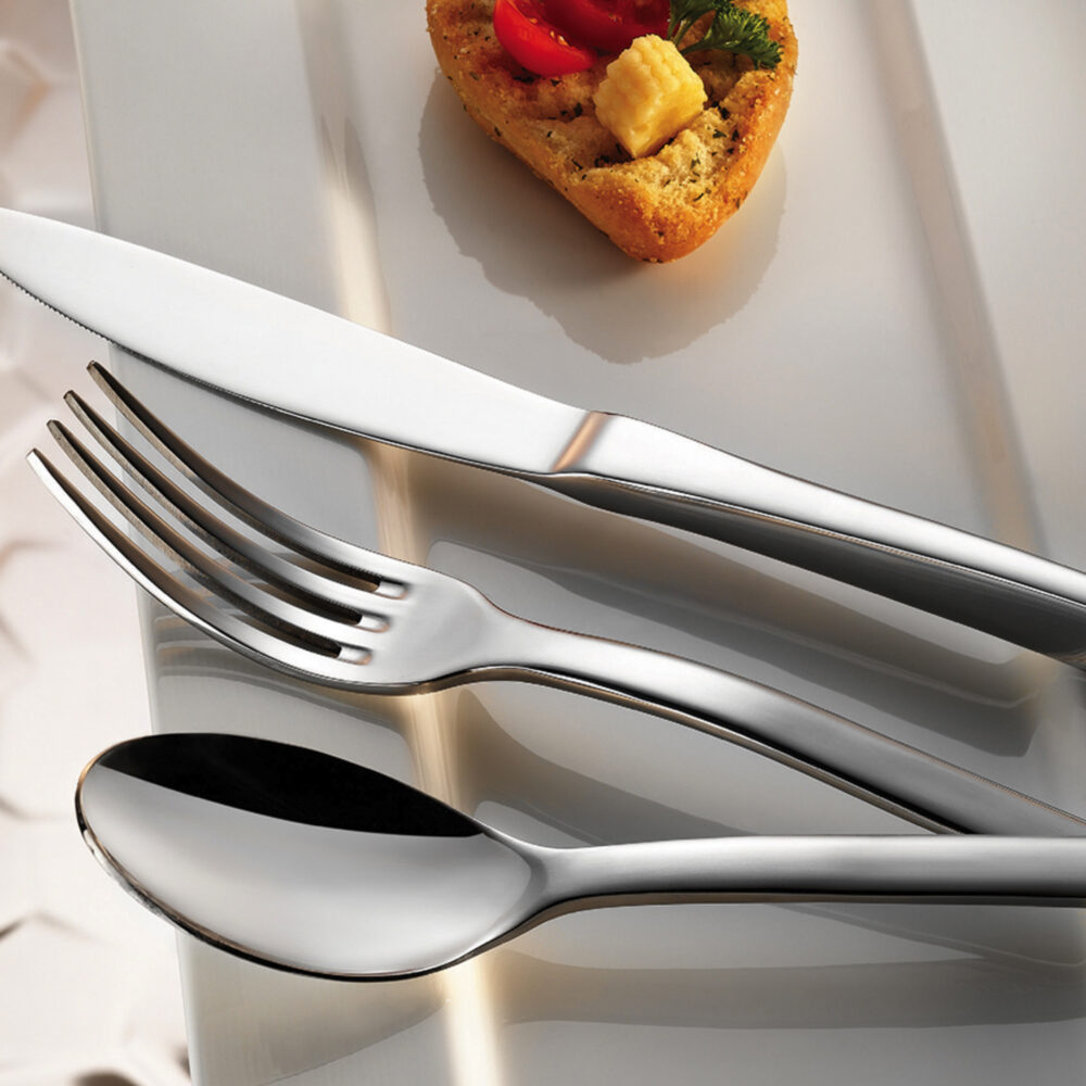 tura-flatware-collection-lifestyle