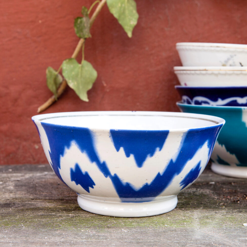 2558-vintage-uzbek-bowl
