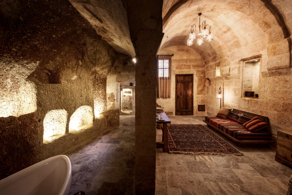 aya-kapadokya-chapel-premium-suite-0001