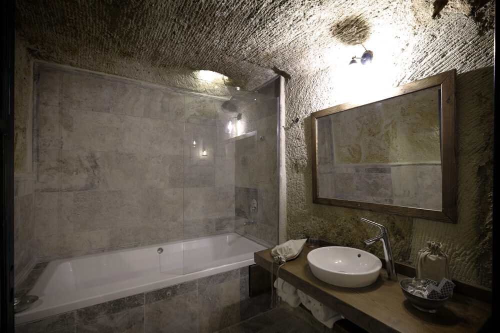 aya-kapadokya-winery-deluxe-suite-S0155